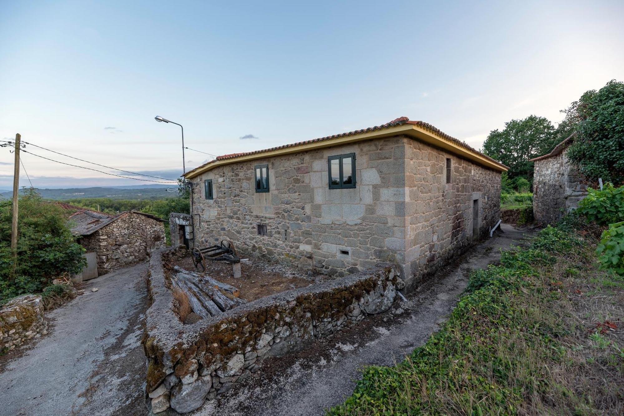 Вилла A Bruxina De Toldaos Пантон Экстерьер фото